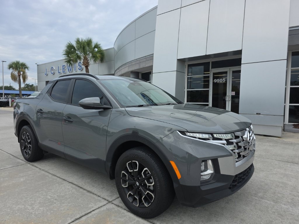 Used 2023 Hyundai Santa Cruz SEL w/ Activity Package