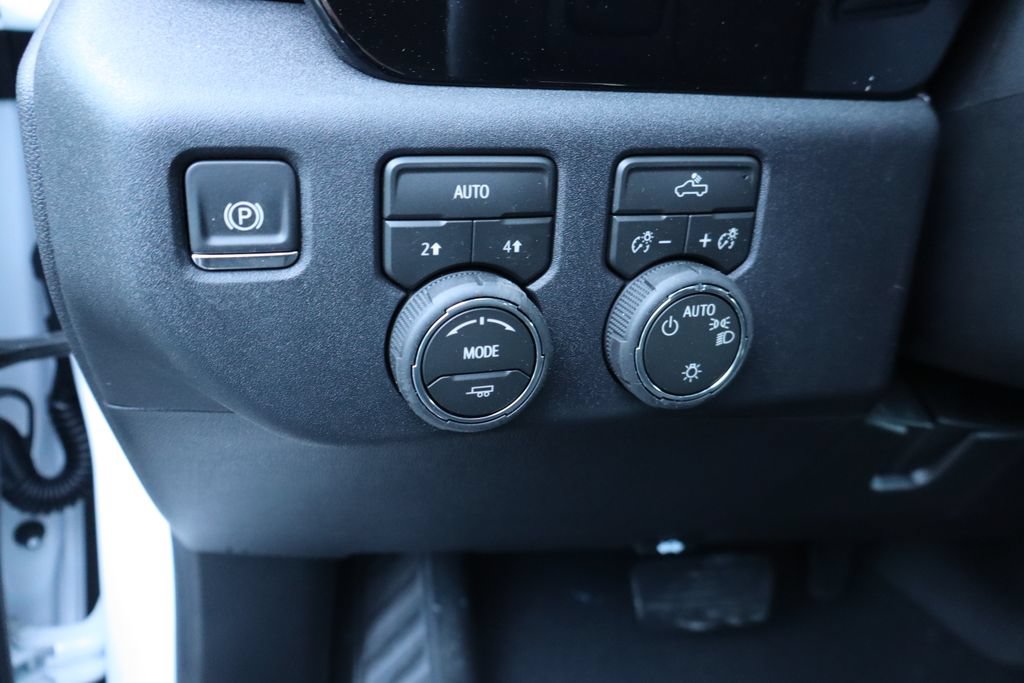 New 2026 Chevrolet Silverado 1500 LT AWD/4WD image 14