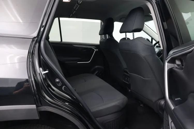 Used 2022 Toyota RAV4 LE AWD/4WD image 15