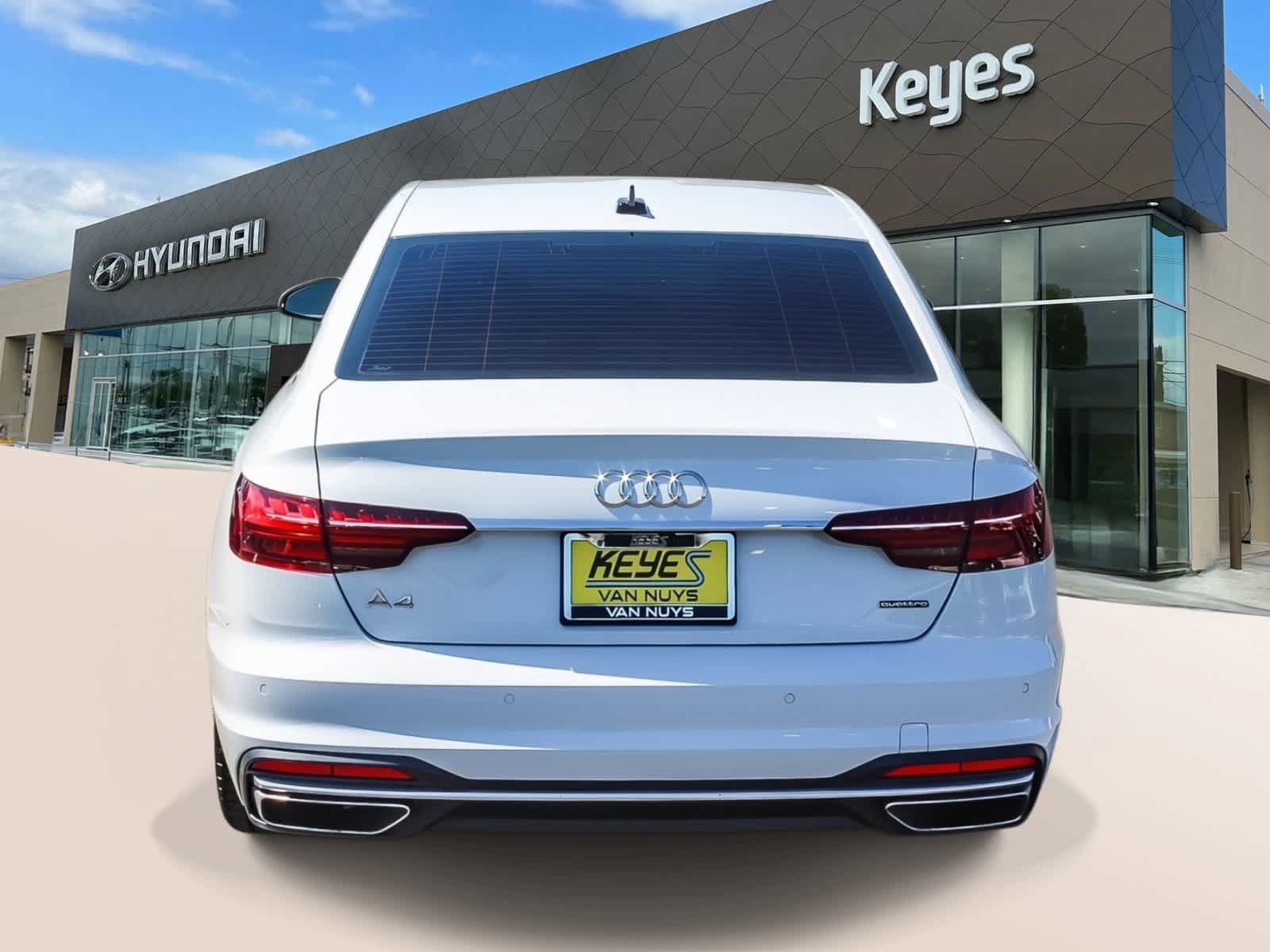 Used 2022 Audi A4 2.0T Premium AWD/4WD image 6