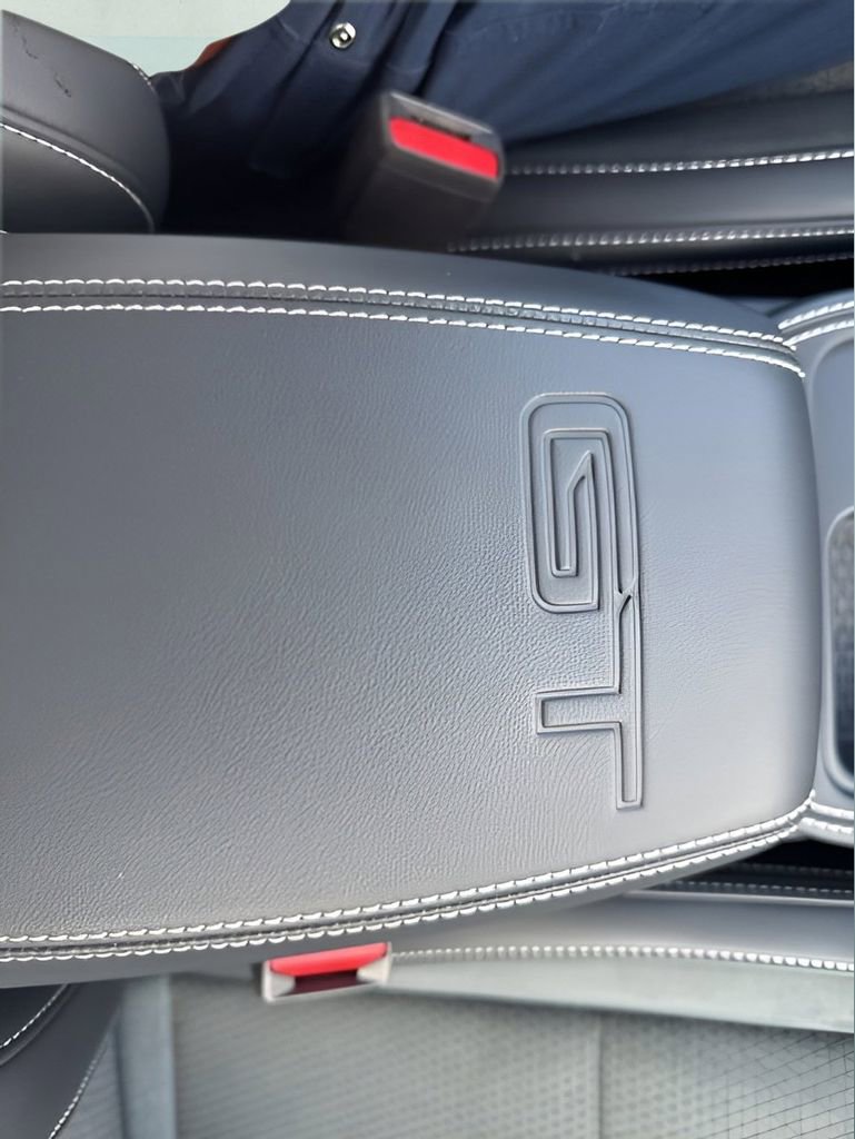 Used 2025 Ford Mustang Mach-E GT image 27