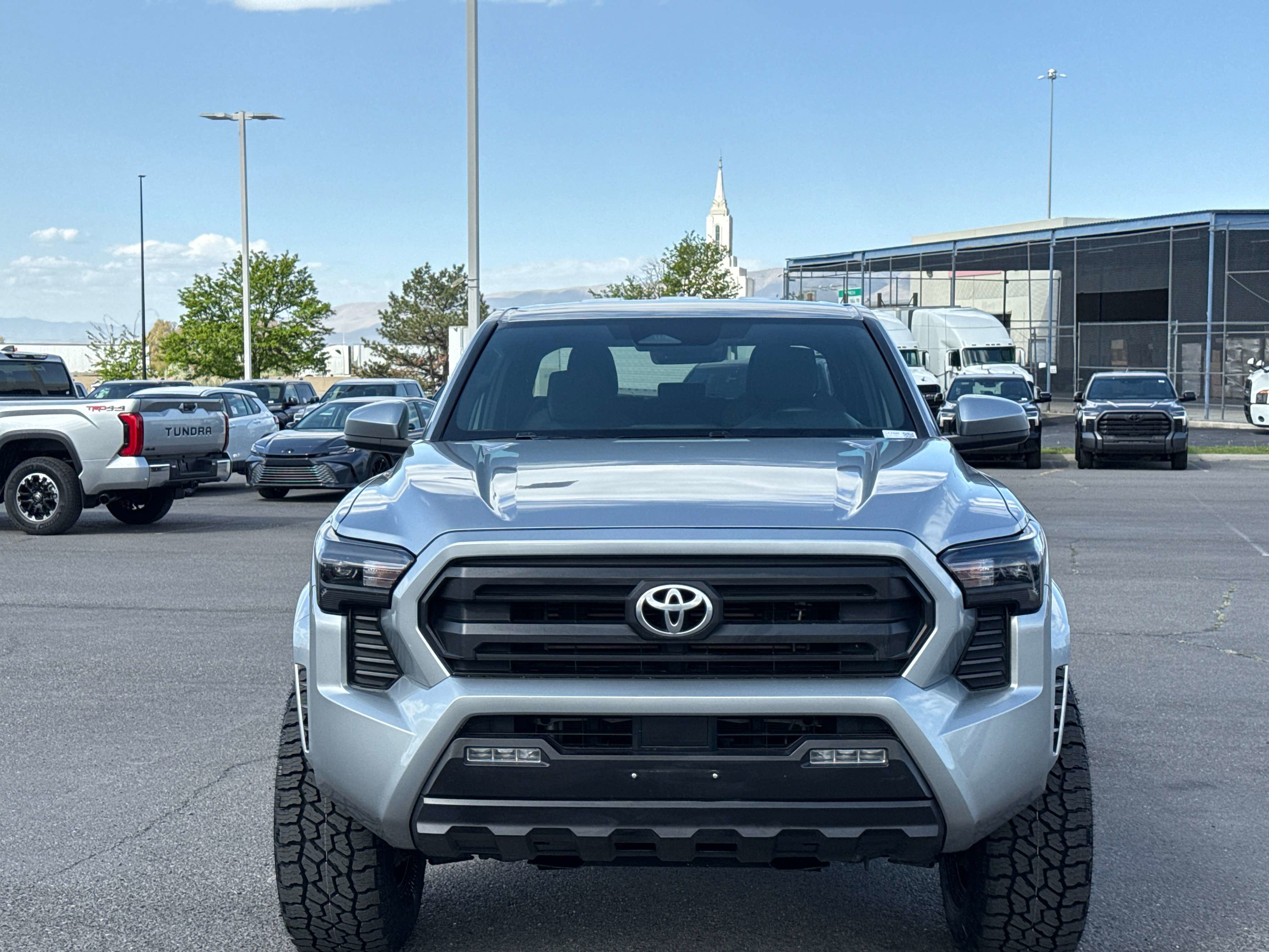 Used 2024 Toyota Tacoma SR5 image 2