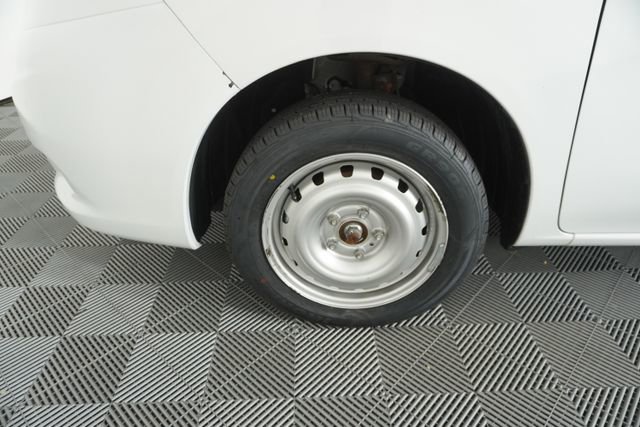 Used 2021 Nissan NV200 S w/ Back Door Glass Package image 16