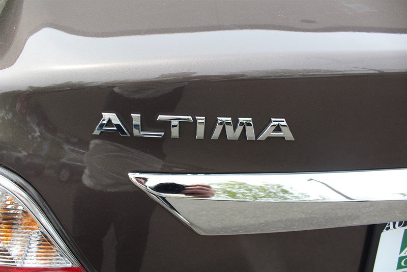 Used 2015 Nissan Altima 3.5 SL FWD image 29