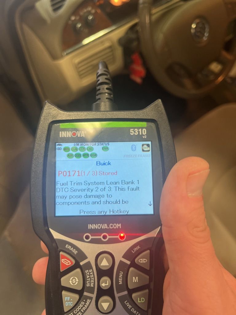 Used 2006 Buick LaCrosse CX image 3