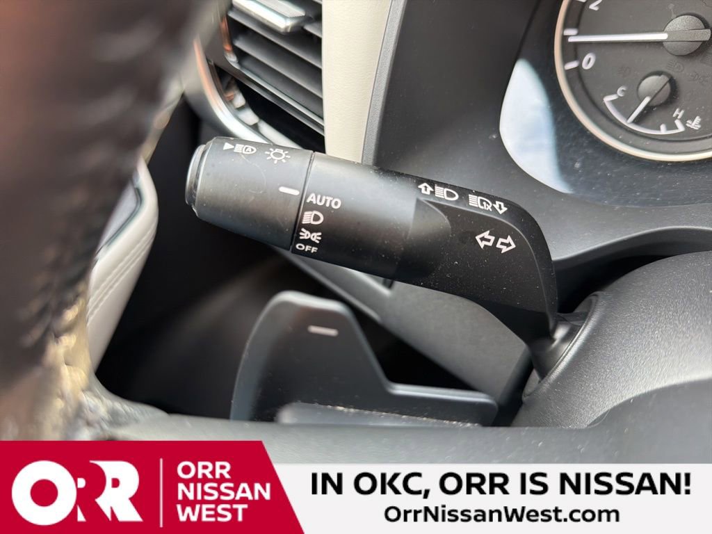 Used 2023 Nissan Rogue SL w/ SL Premium Package AWD/4WD image 28