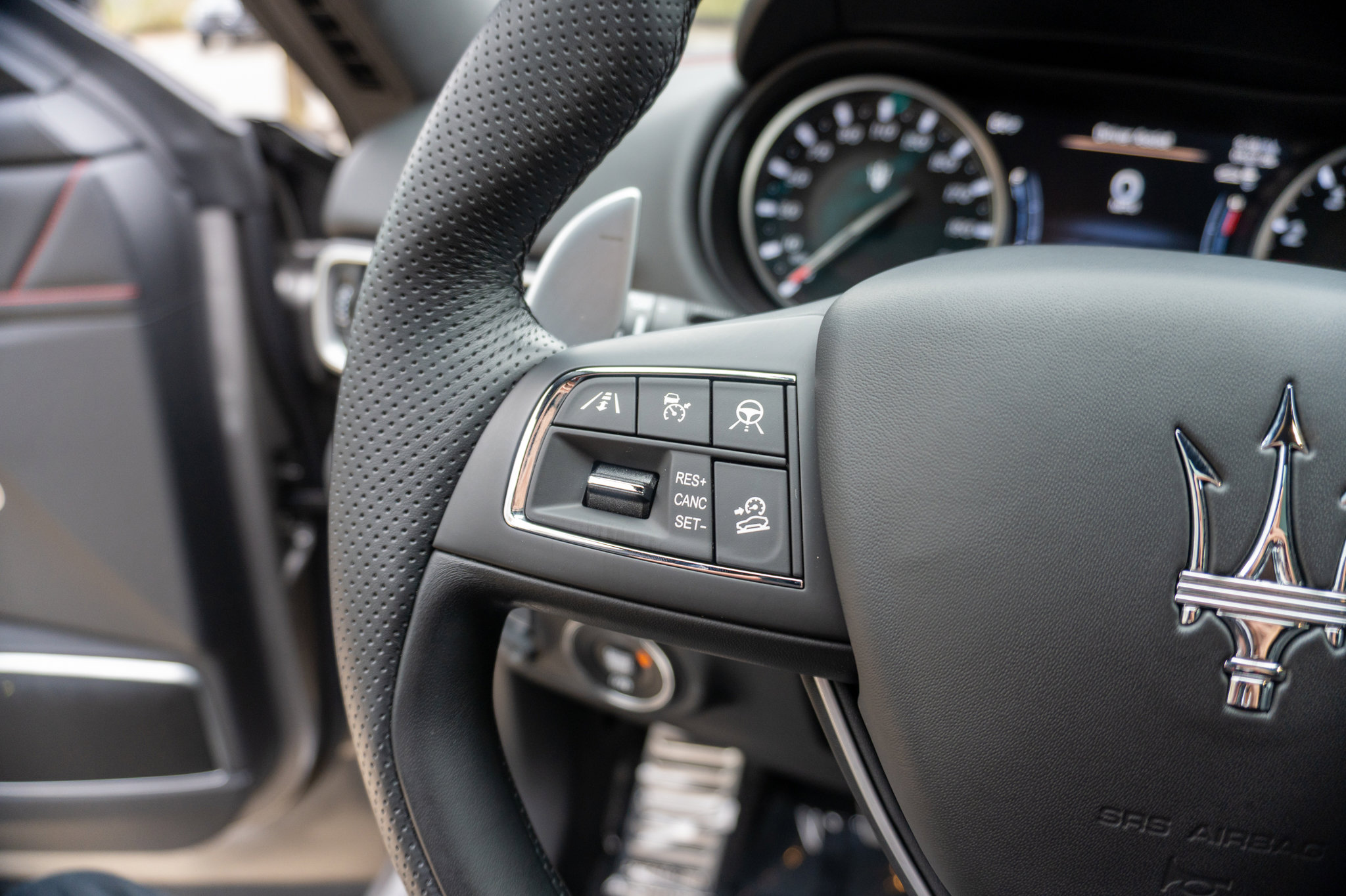 Used 2022 Maserati Levante Modena S image 12