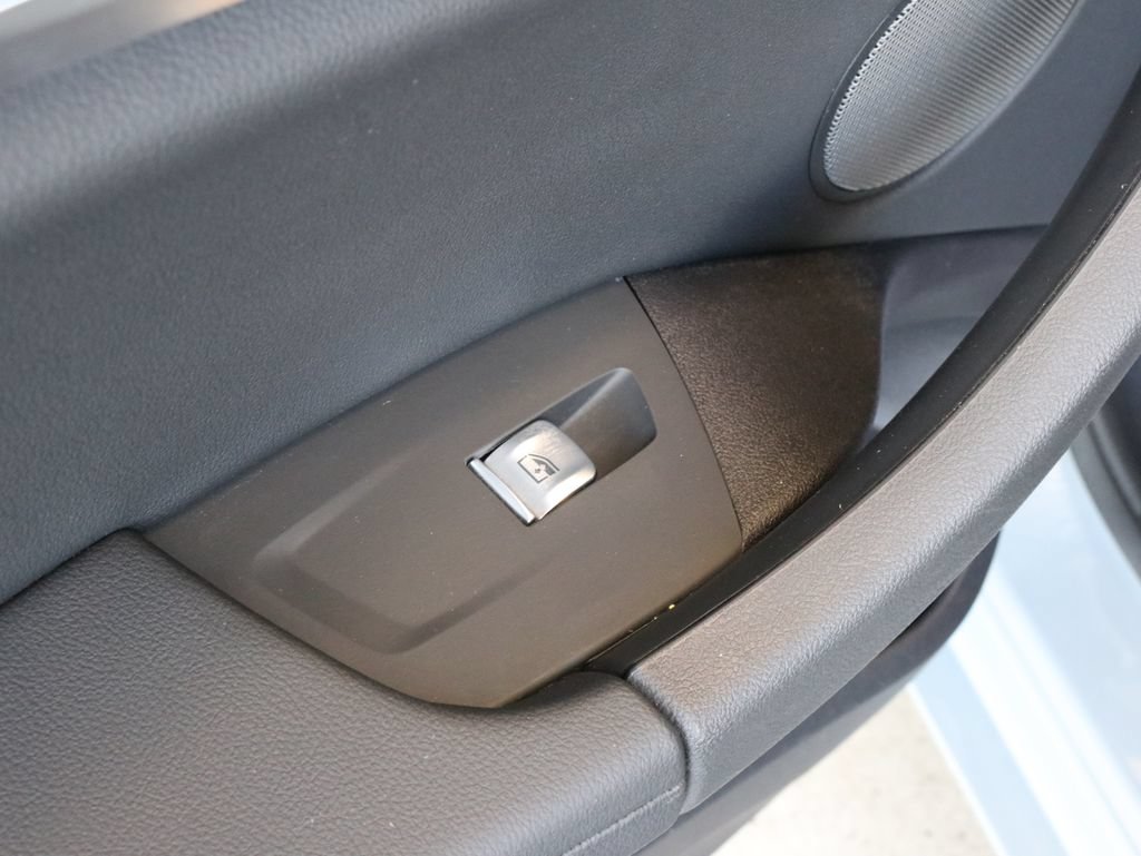 Used 2022 BMW X4 M40i w/ Premium Package AWD/4WD image 31