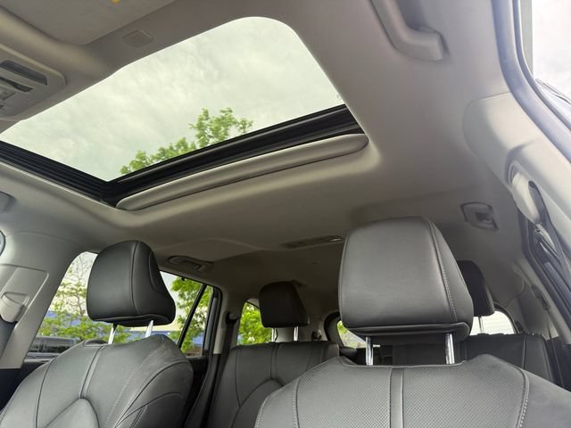 Used 2020 Toyota Highlander Limited AWD/4WD image 16