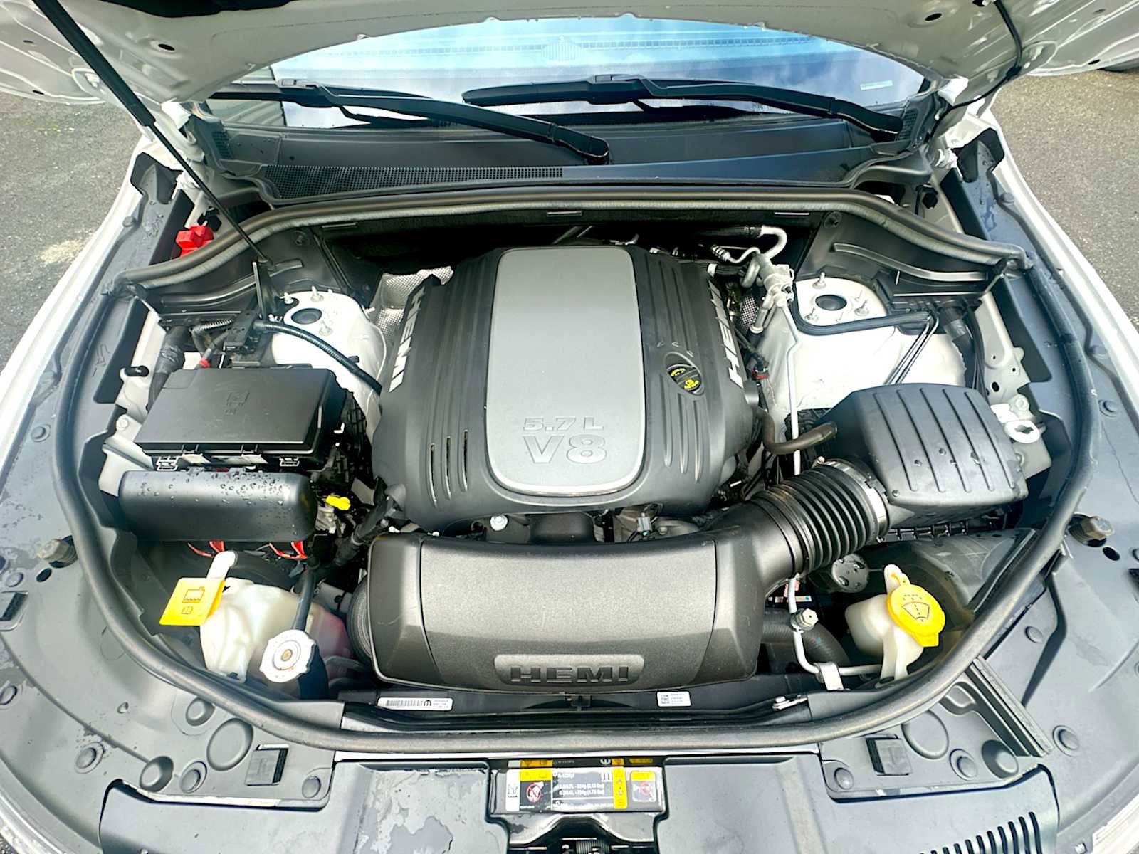 Used 2022 Dodge Durango R/T w/ Quick Order Package 22F image 18