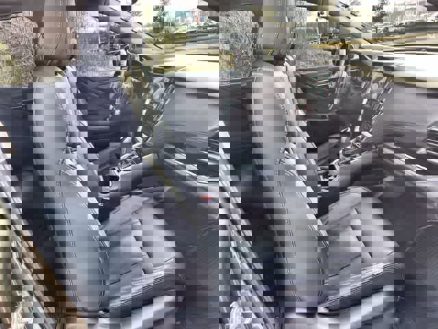 Used 2023 Subaru Outback Touring image 12