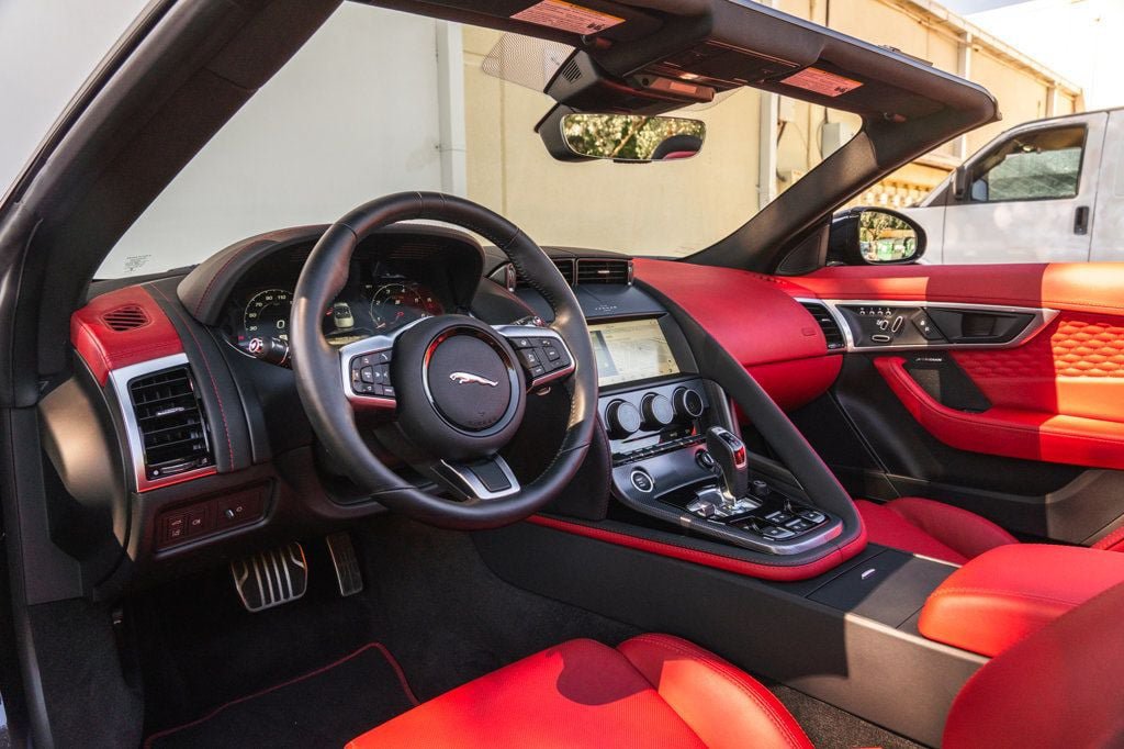 Used 2024 Jaguar F-TYPE R-Dynamic RWD image 16