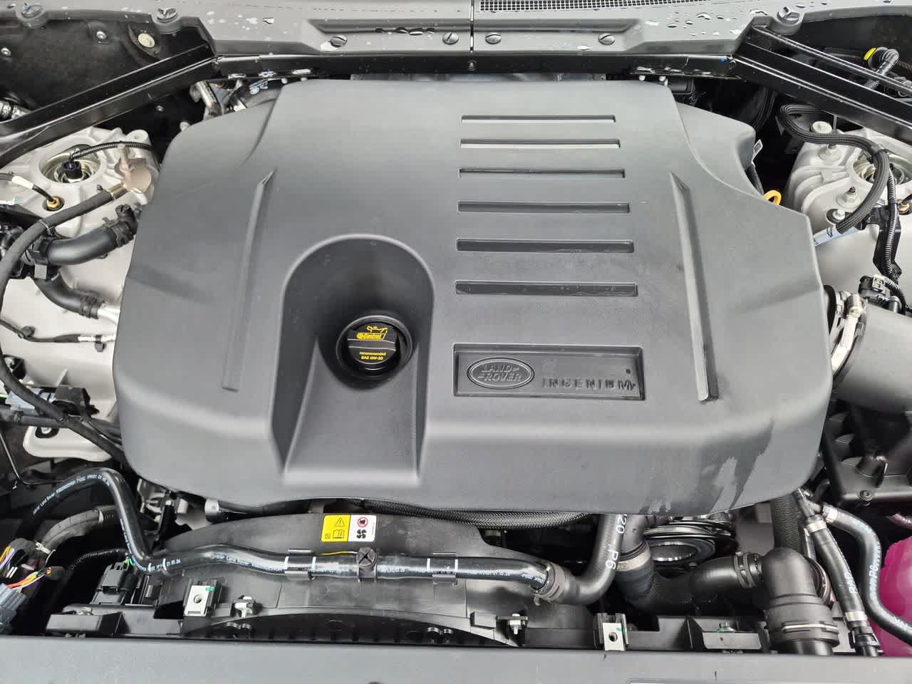 New 2026 Land Rover Defender 110 X-Dynamic SE AWD/4WD image 15