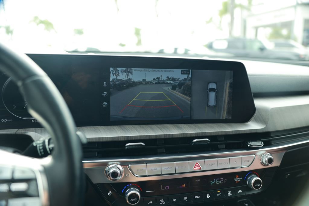 Used 2024 Kia Telluride SX image 23