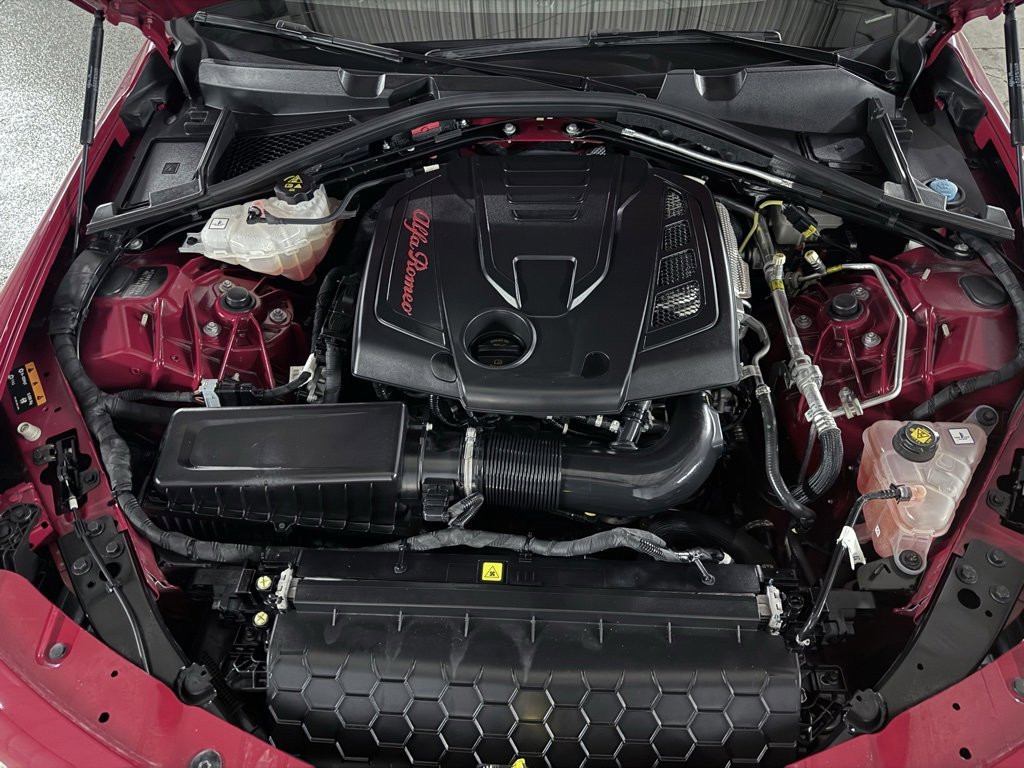 Used 2022 Alfa Romeo Giulia Veloce image 45