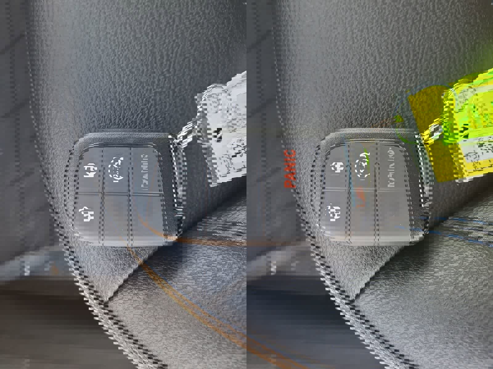 New 2026 Jeep Compass Latitude image 28