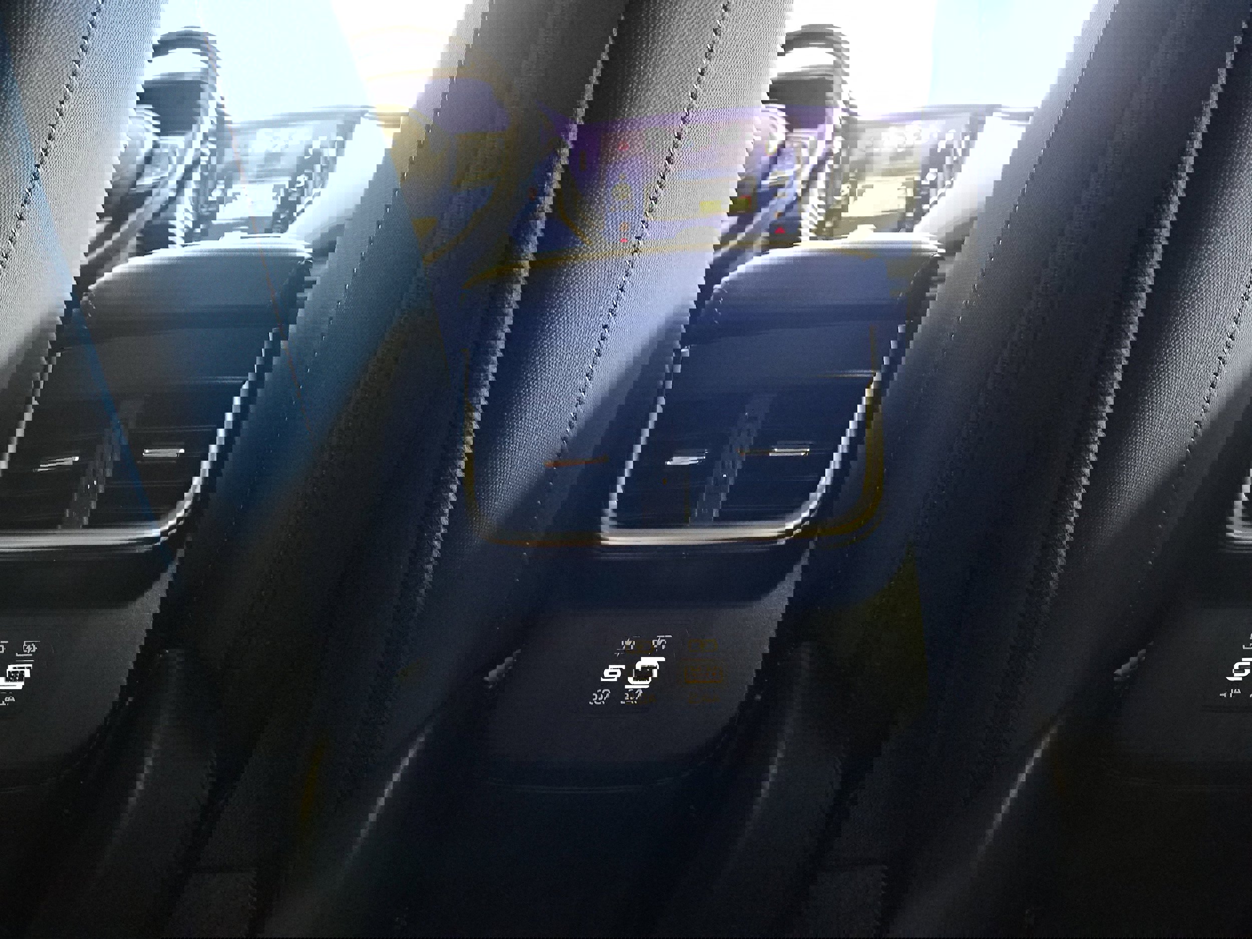 Certified 2025 Subaru Outback Premium image 20