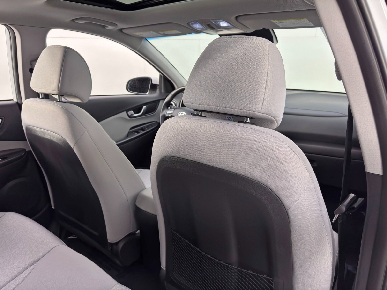 Used 2022 Hyundai Kona SEL w/ Convenience Package image 34