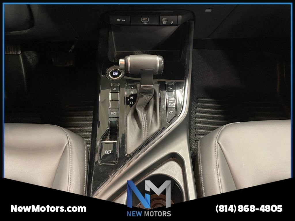 Used 2023 Kia Niro EX image 11
