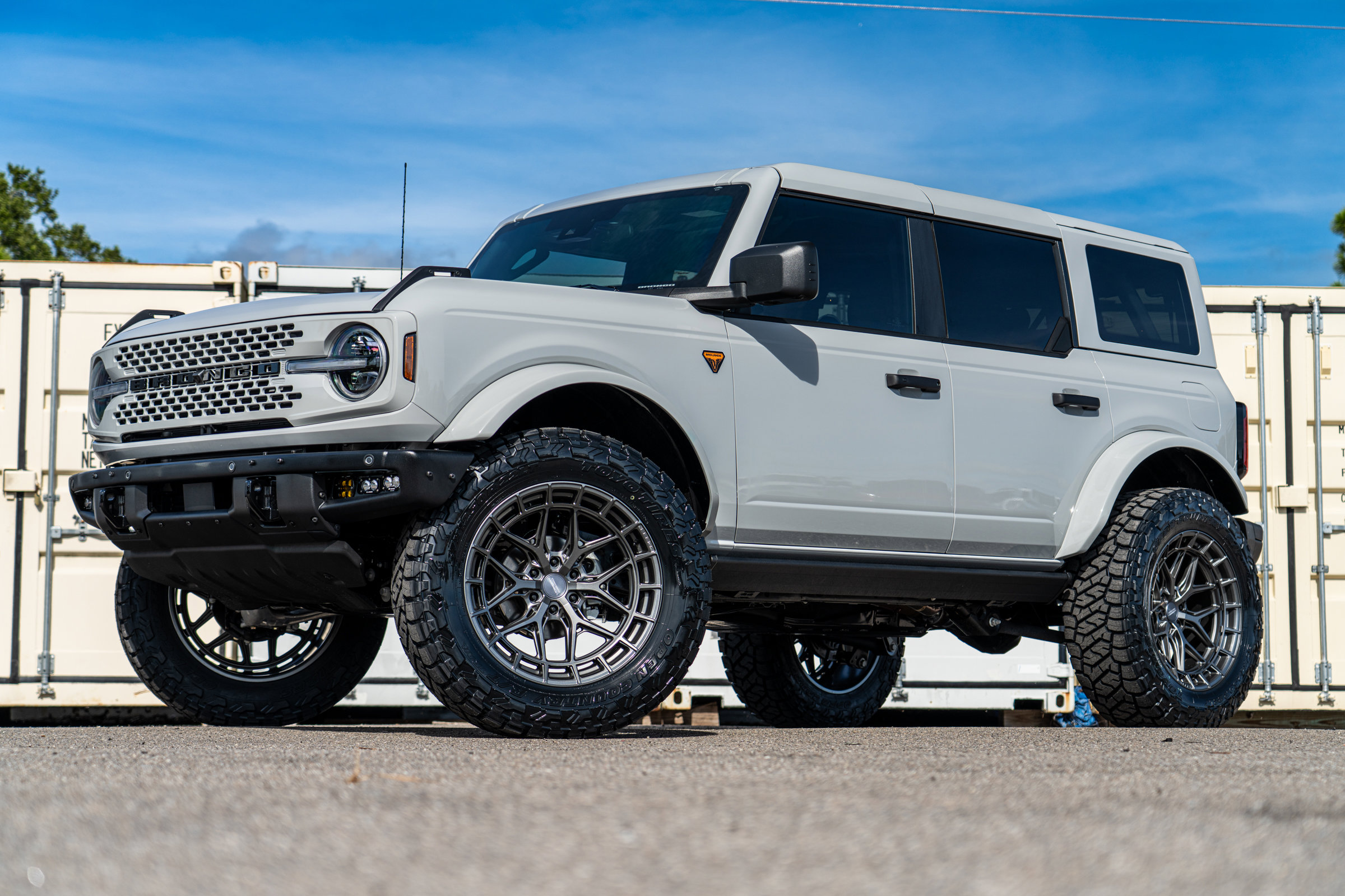 New 2026 Ford Bronco Badlands AWD/4WD image 16