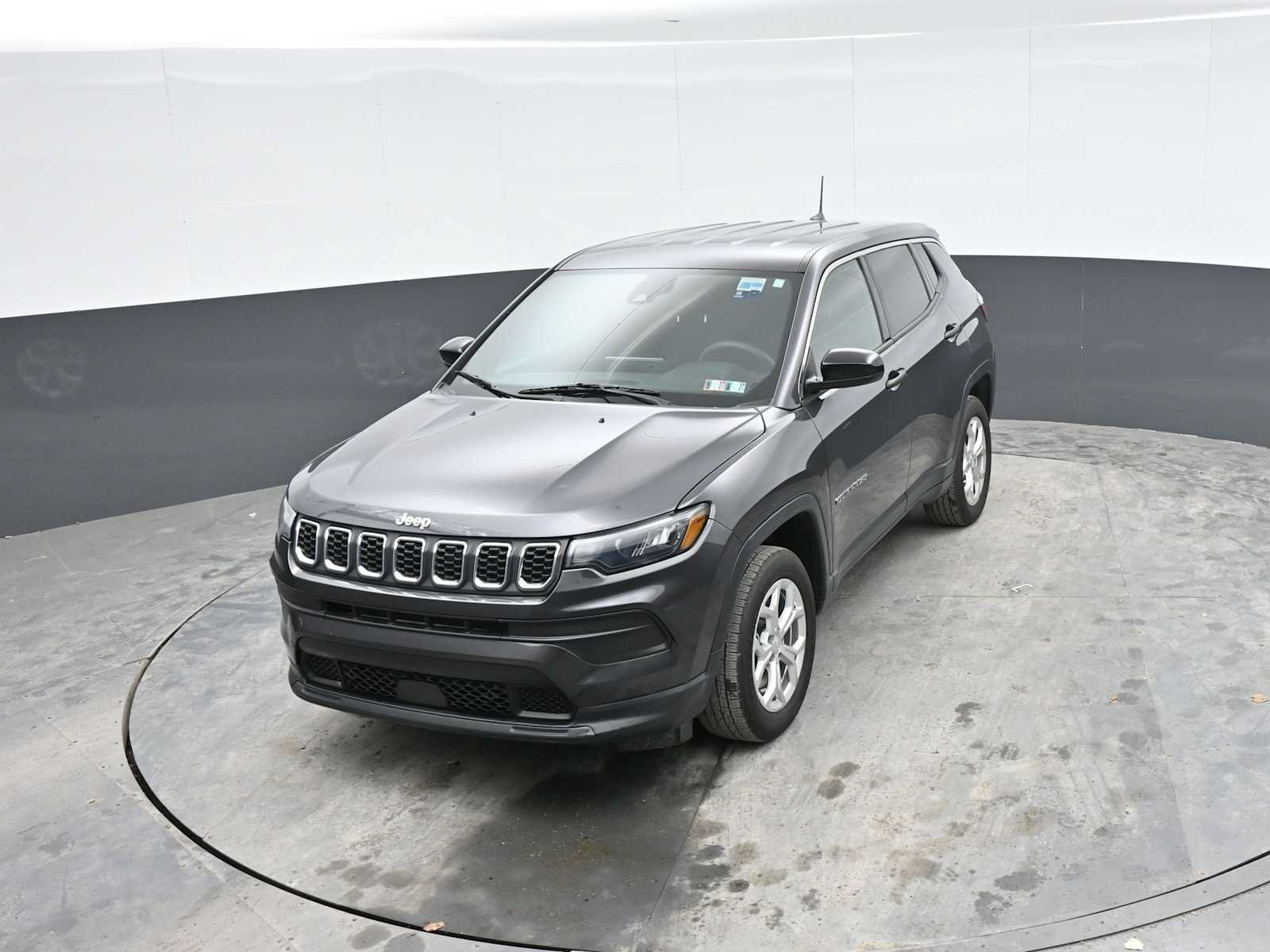 Used 2024 Jeep Compass Sport AWD/4WD image 27