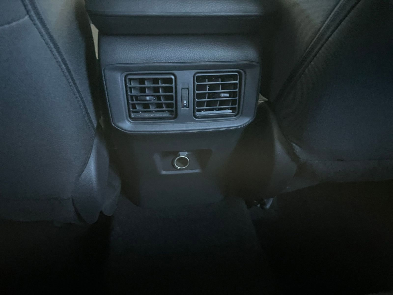 Used 2025 Toyota RAV4 LE image 22