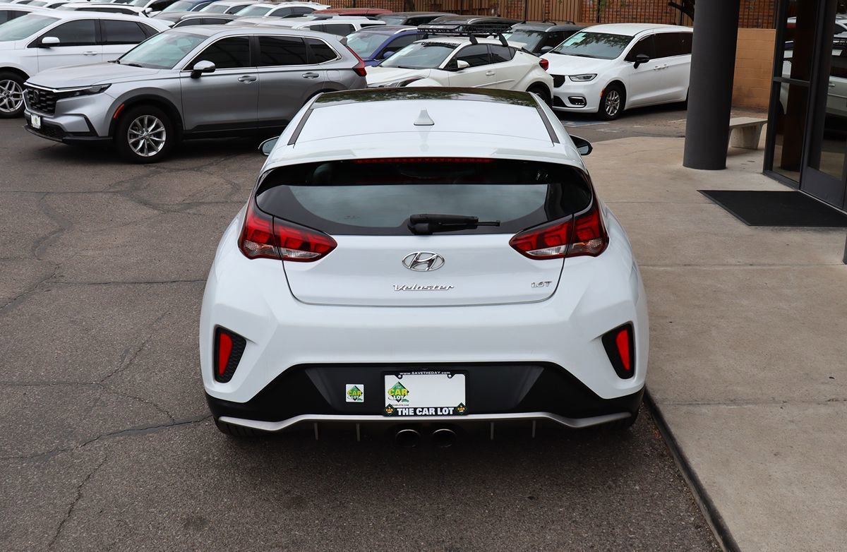 Used 2019 Hyundai Veloster Turbo FWD image 10