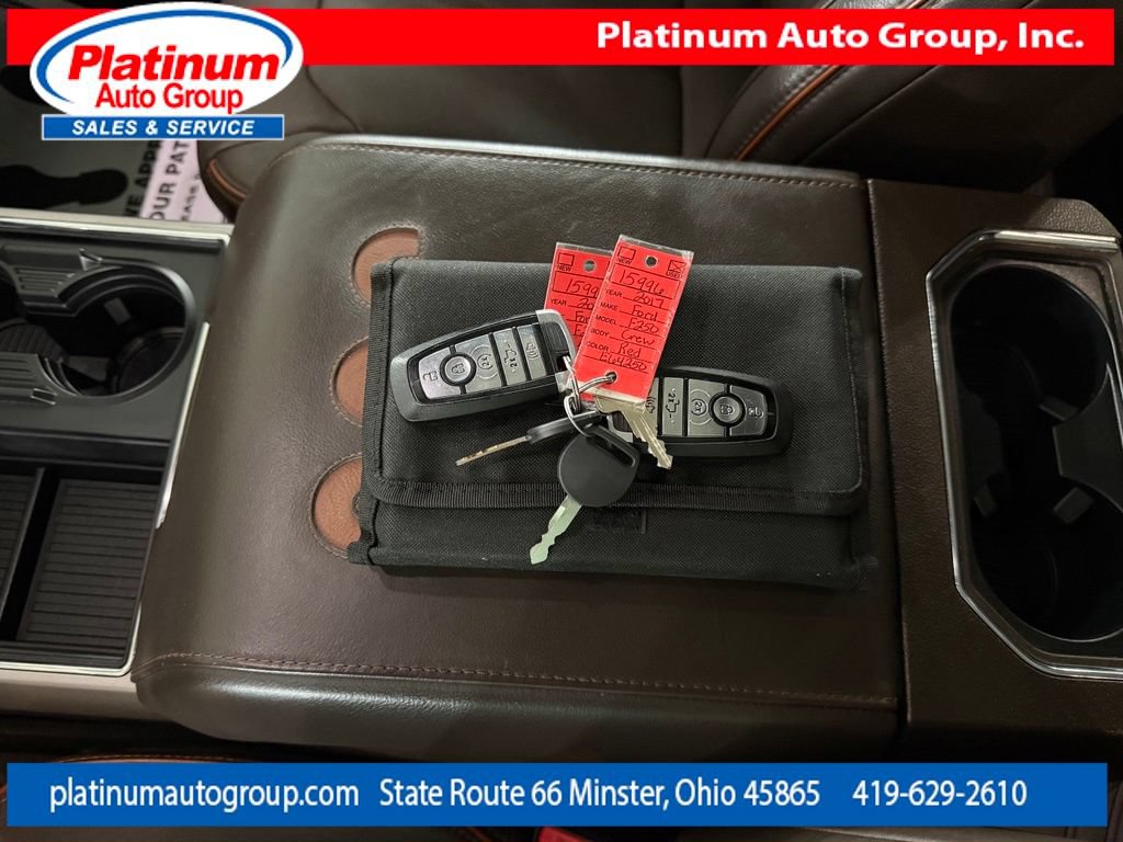 Used 2017 Ford F250 King Ranch w/ King Ranch Ultimate Package AWD/4WD image 24