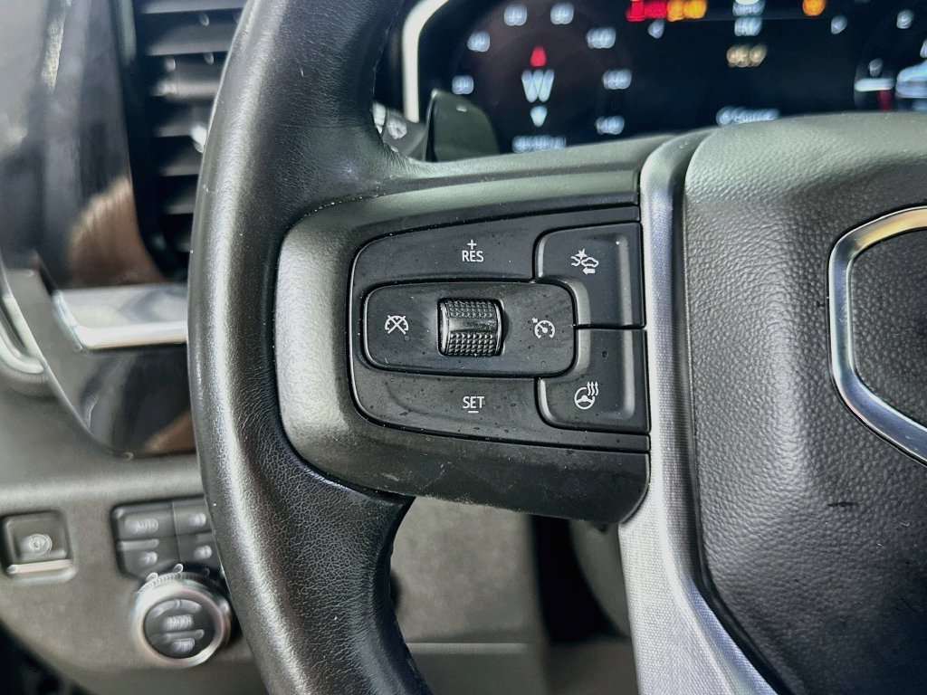 Used 2023 GMC Sierra 1500 SLT w/ SLT Premium Package AWD/4WD image 25