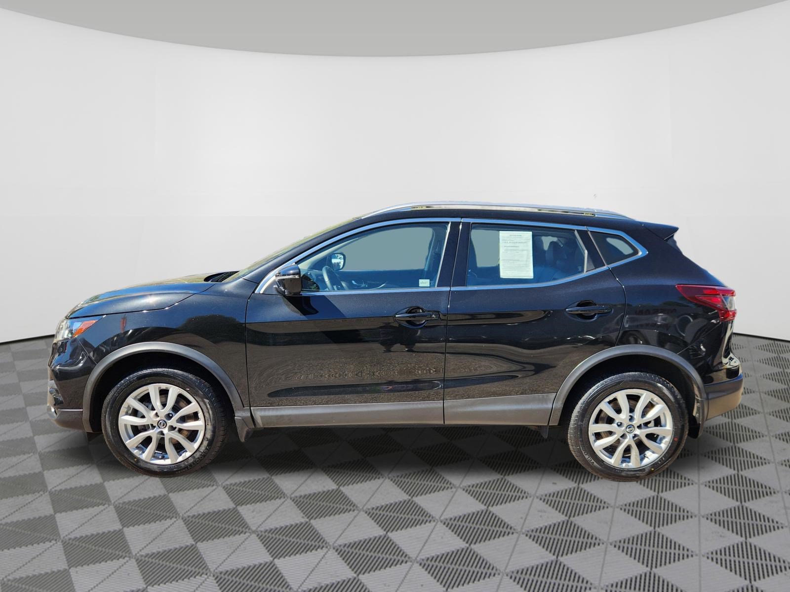 Certified 2021 Nissan Rogue Sport SV w/ Technology Package AWD/4WD image 5