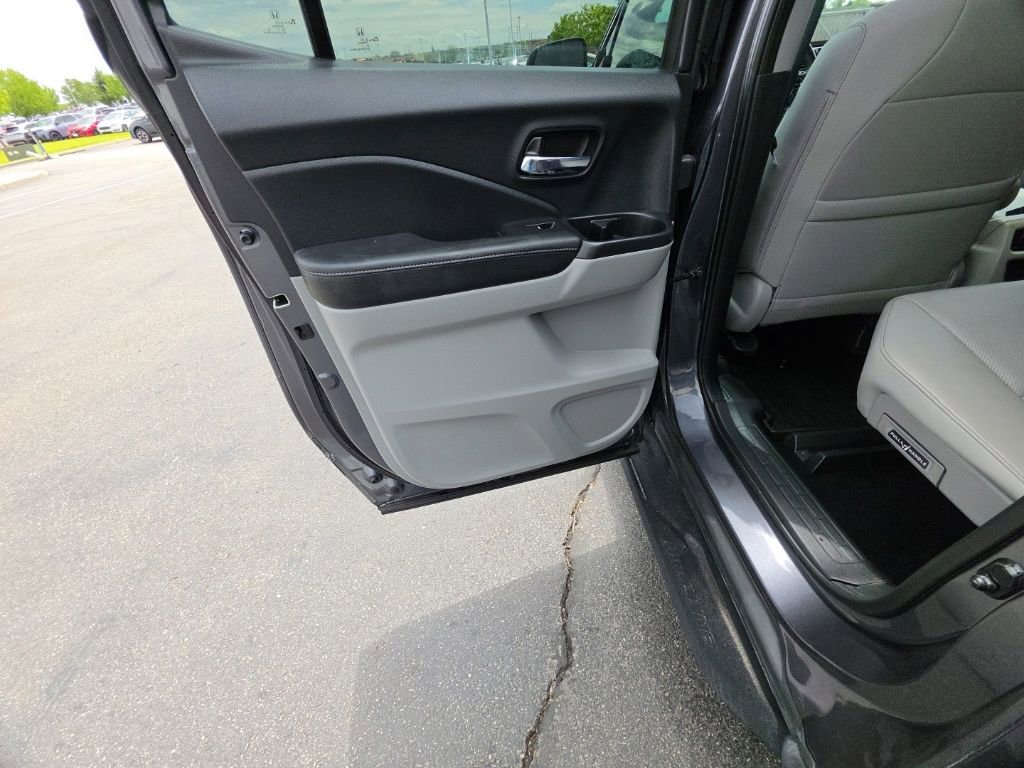Used 2023 Honda Ridgeline RTL image 25