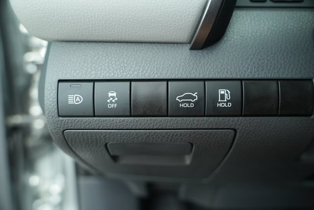 Used 2024 Toyota Camry XSE FWD image 33