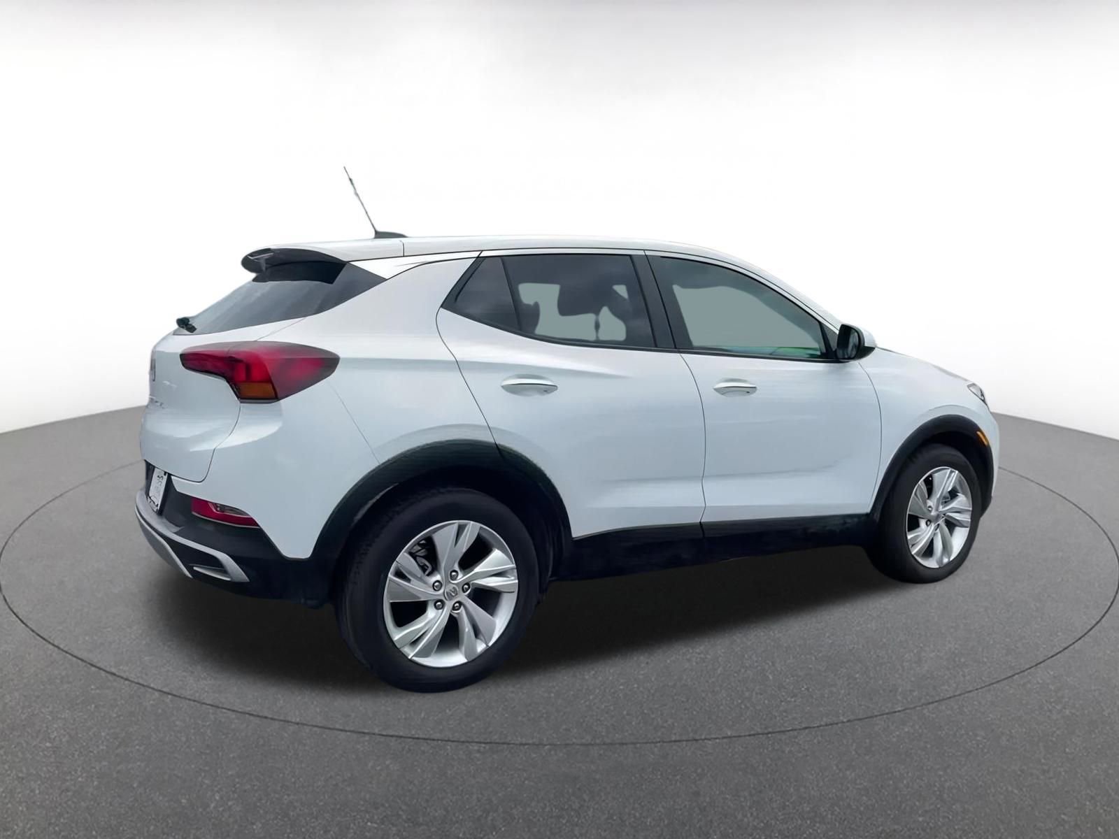 Used 2025 Buick Encore GX Preferred image 13
