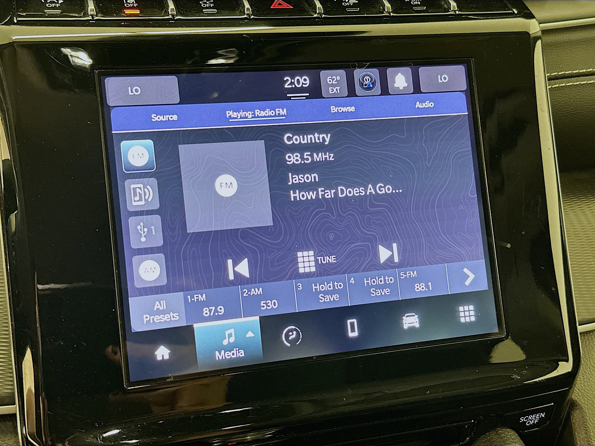 Used 2023 Jeep Grand Cherokee Laredo image 21