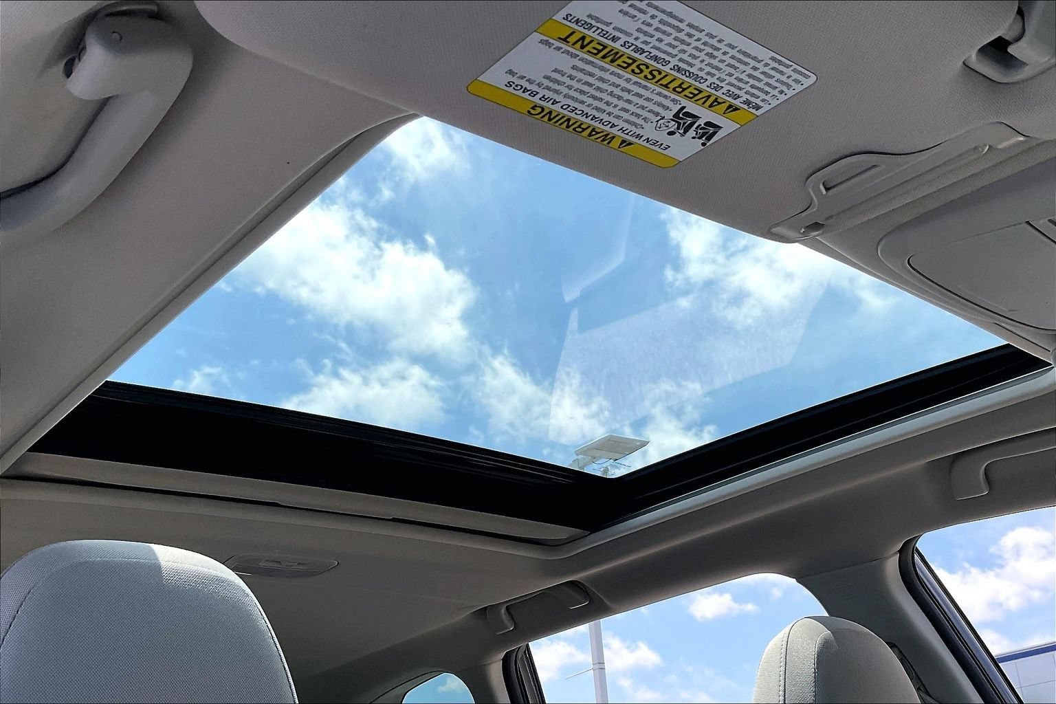 Certified 2023 Subaru Forester Premium AWD/4WD image 16