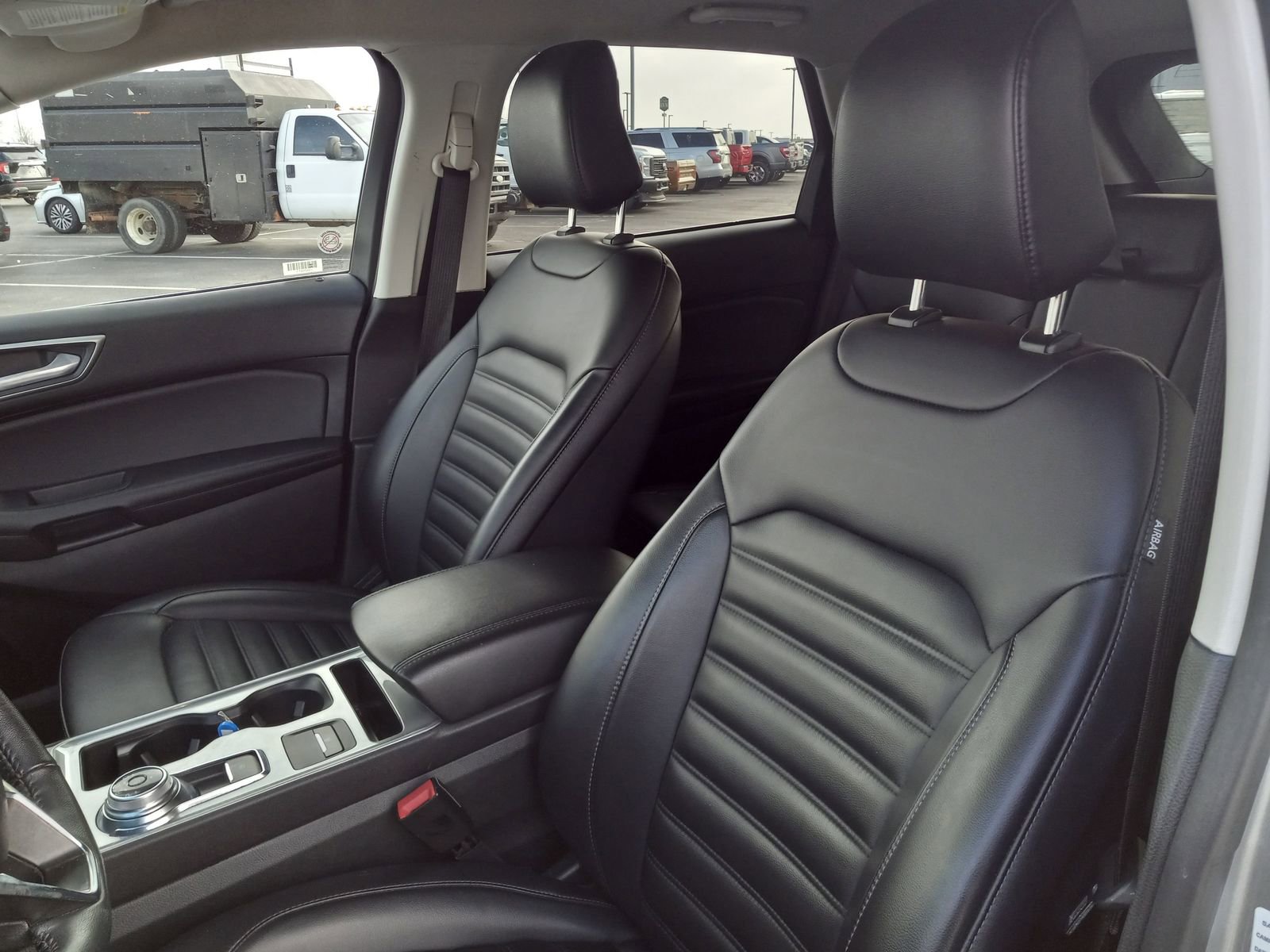 Used 2024 Ford Edge SEL AWD/4WD image 12