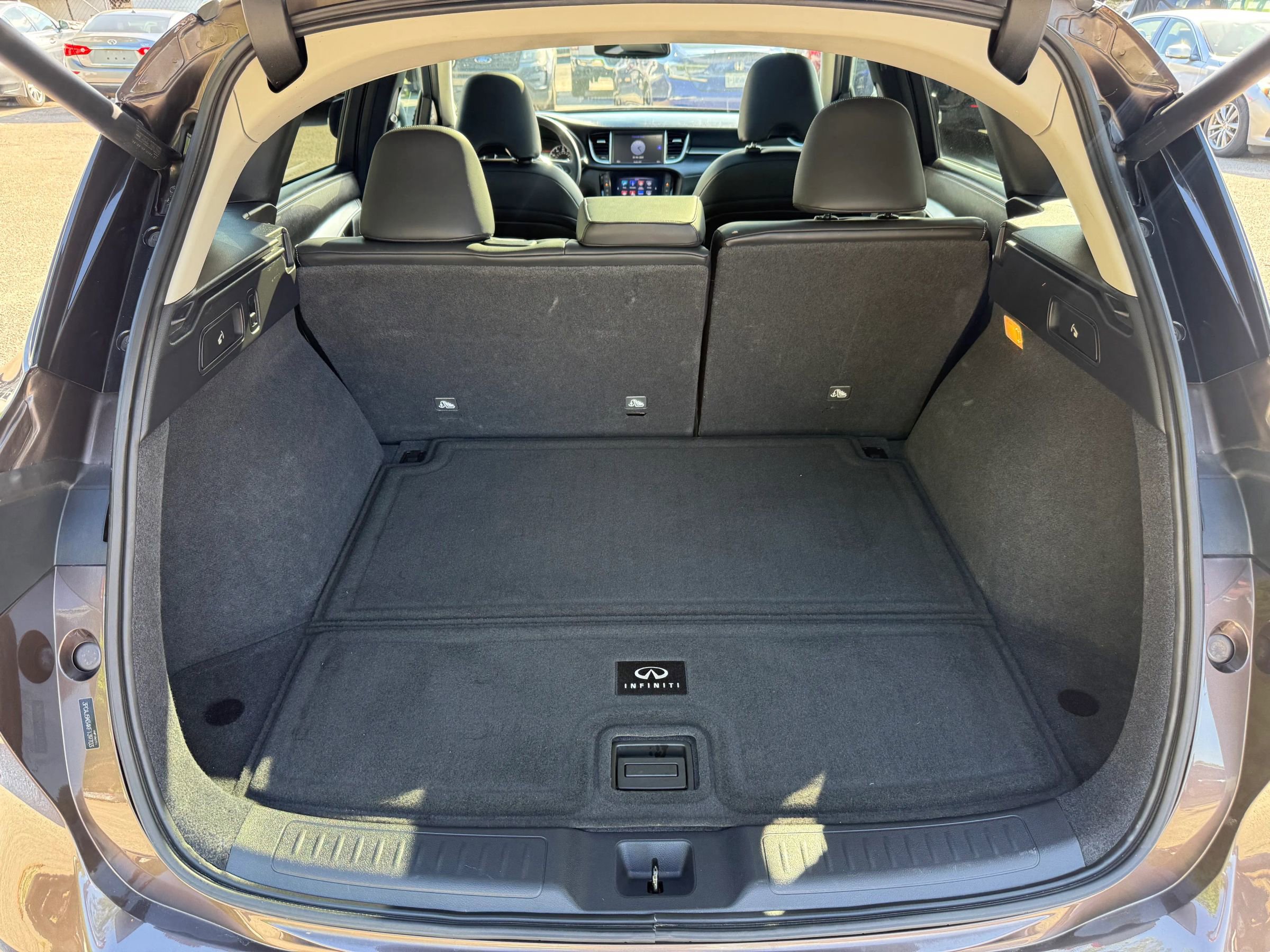 Used 2019 INFINITI QX50 Luxe w/ Cargo Package AWD/4WD image 12