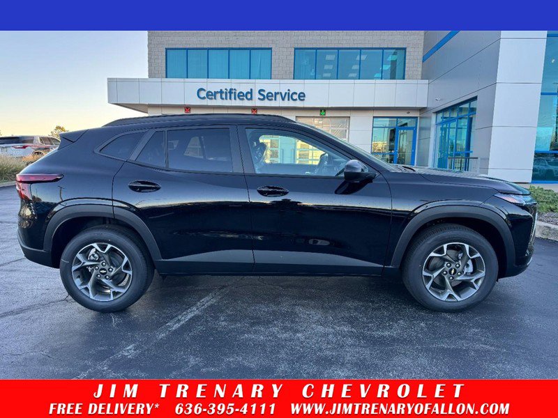 New 2026 Chevrolet Trax LT