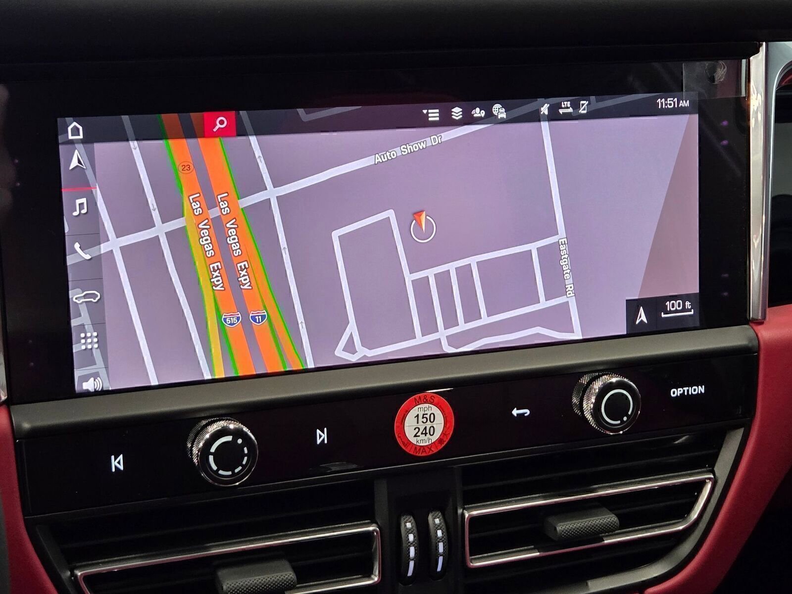 Certified 2026 Porsche Macan S AWD/4WD image 22