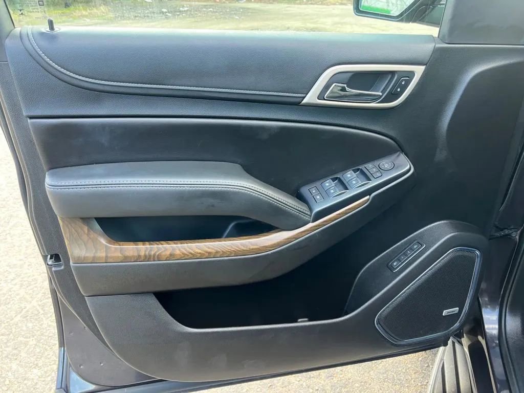 Used 2018 GMC Yukon Denali AWD/4WD image 27