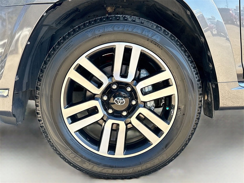 Used 2023 Toyota 4Runner Limited image 34