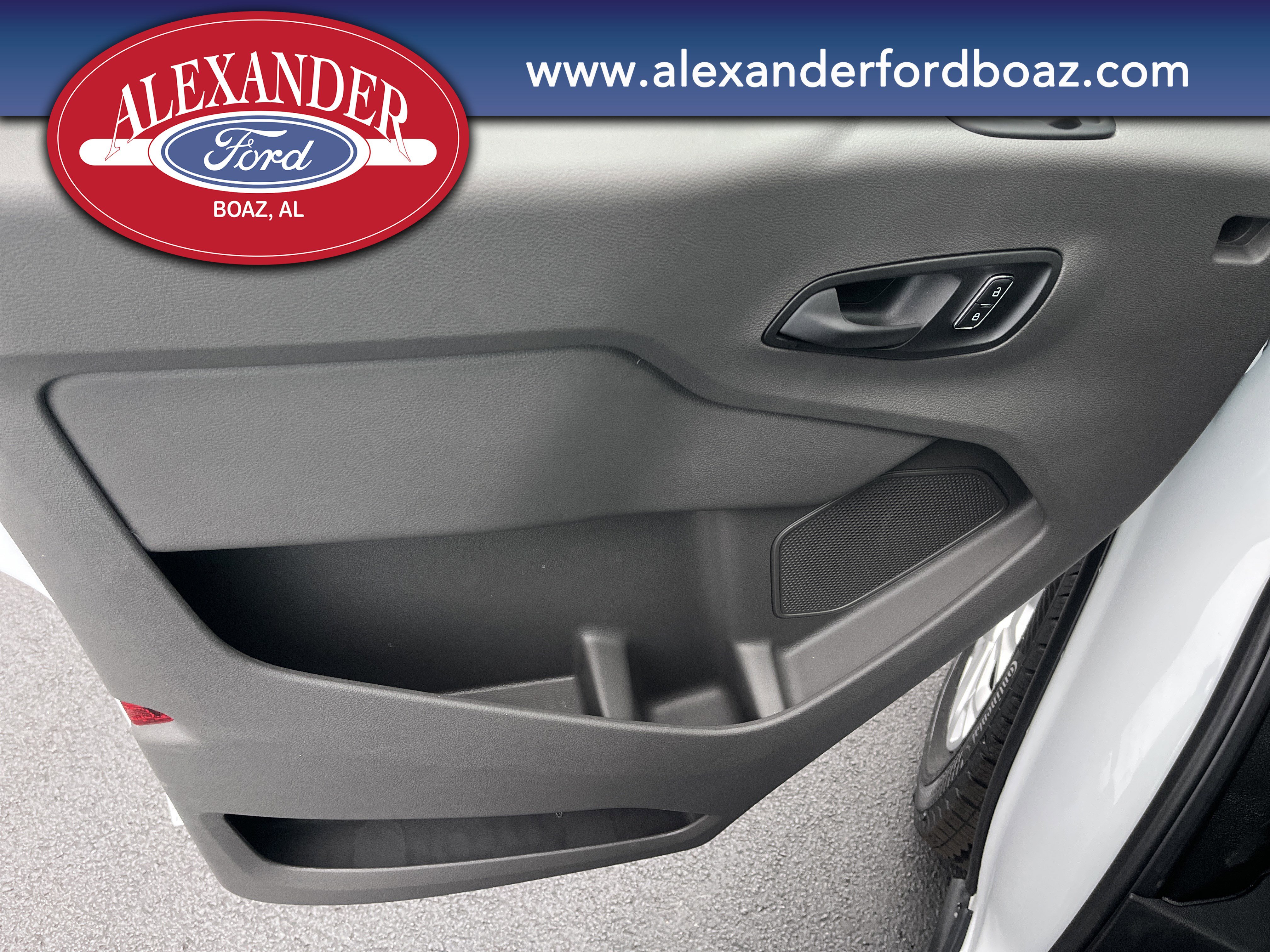 New 2026 Ford Transit 250 148 Medium Roof image 9