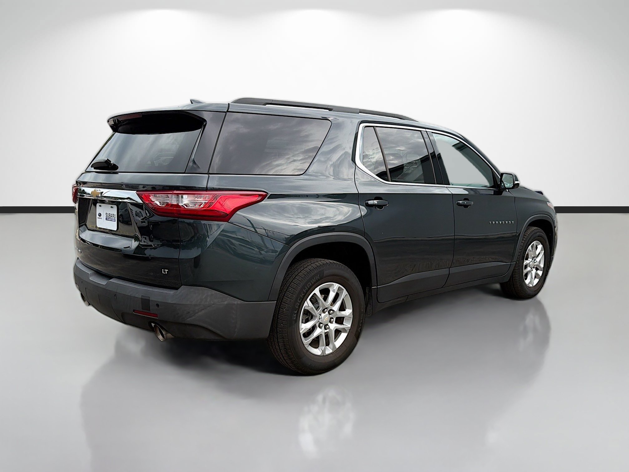 Used 2020 Chevrolet Traverse LT AWD/4WD image 3