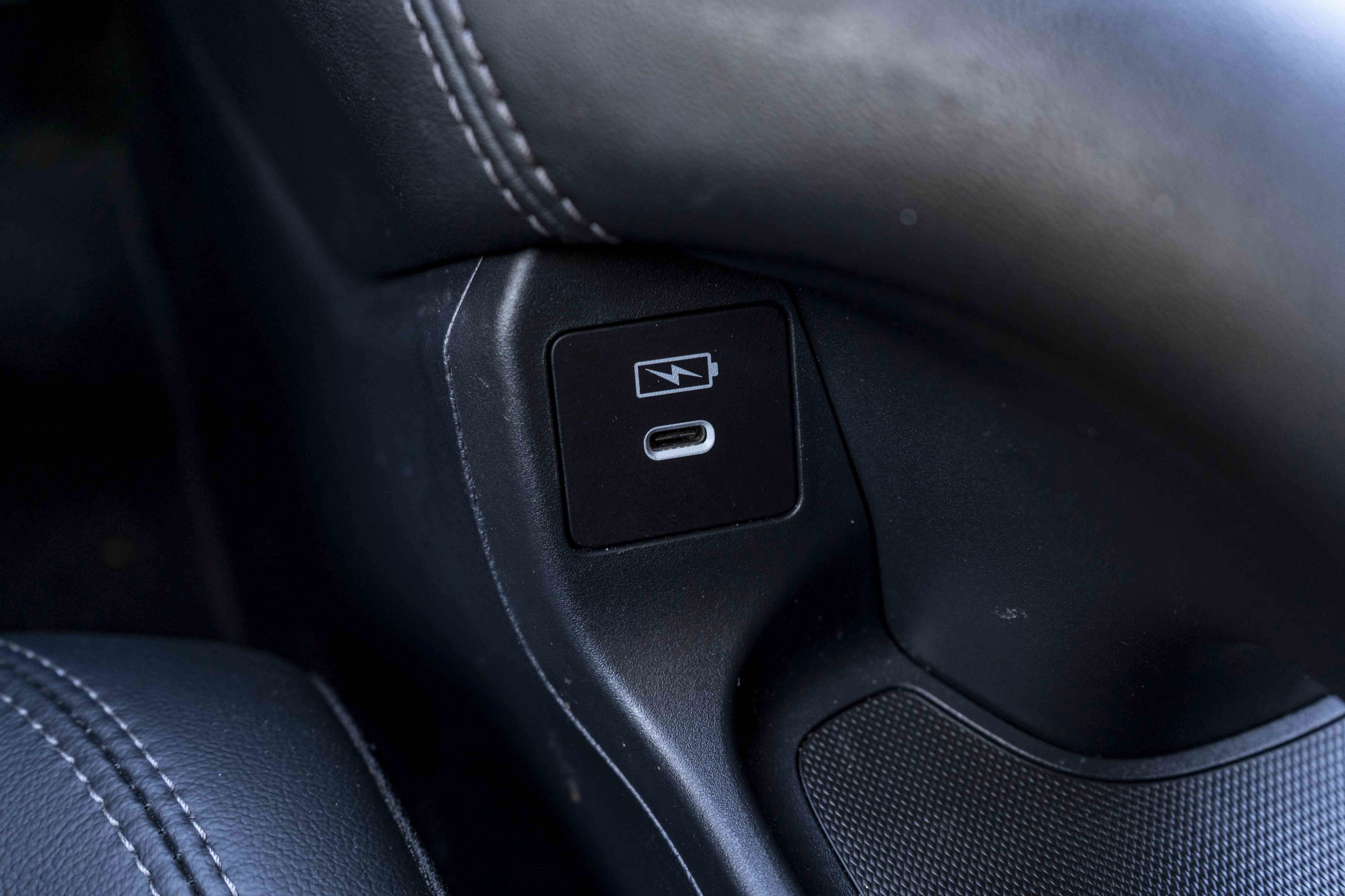 Used 2025 Honda HR-V EX-L image 29