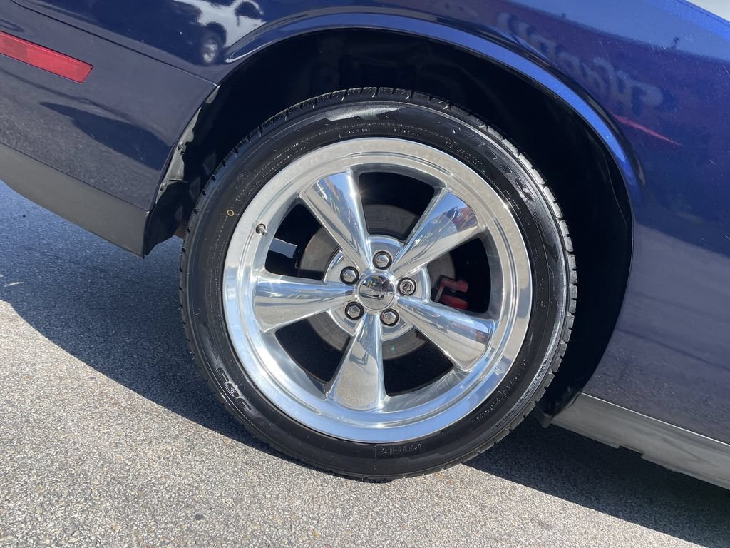 Used 2013 Dodge Challenger R/T RWD image 12