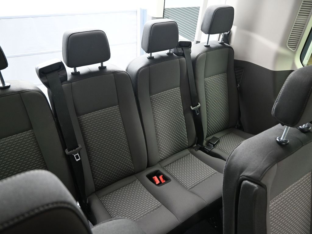 Used 2025 Ford Transit 350 XLT image 35