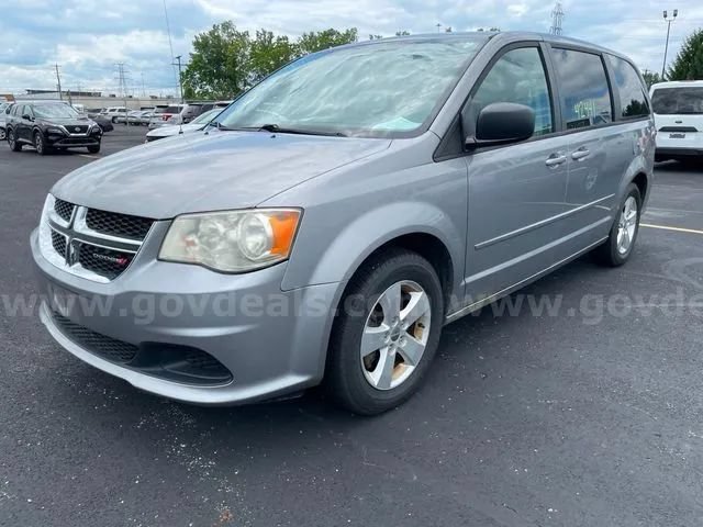 Used 2013 Dodge Grand Caravan SE FWD image 2
