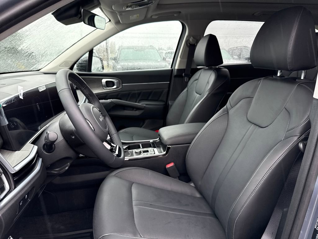 New 2025 Kia Sorento SX image 18