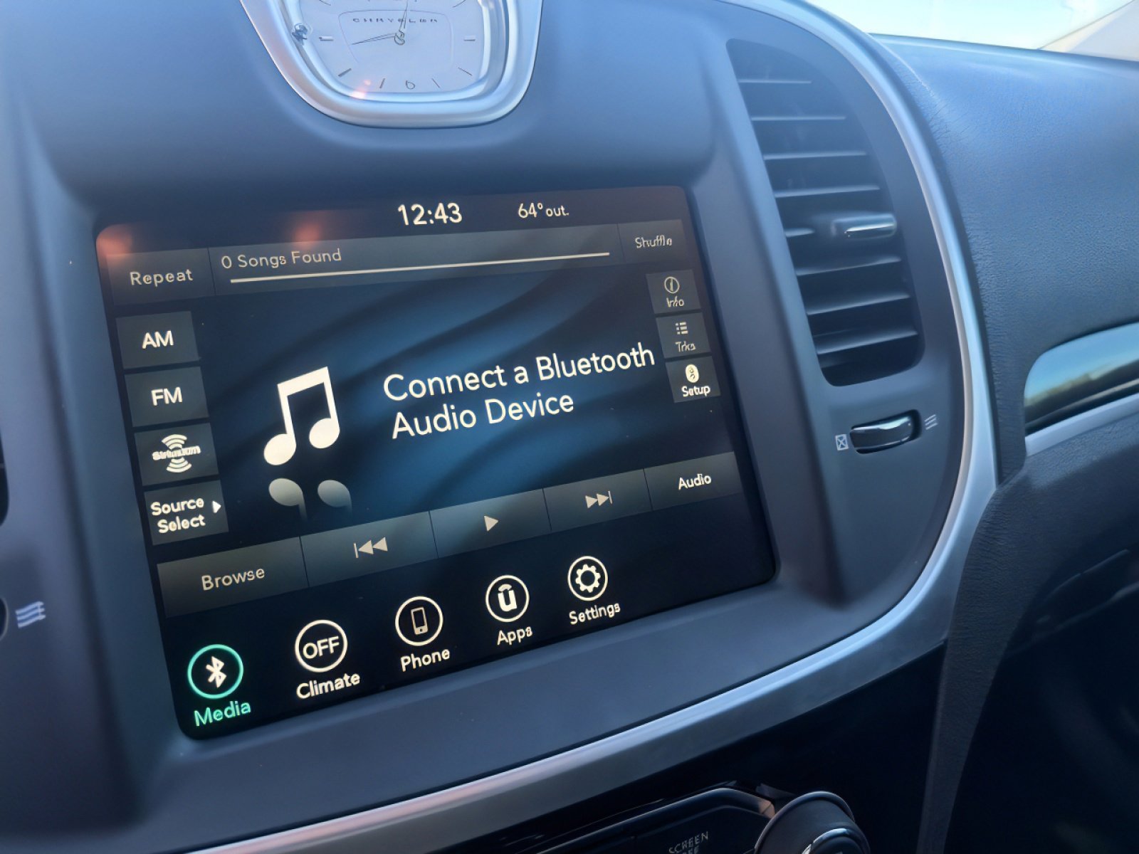 Used 2023 Chrysler 300 Touring w/ Sport Appearance Package image 22