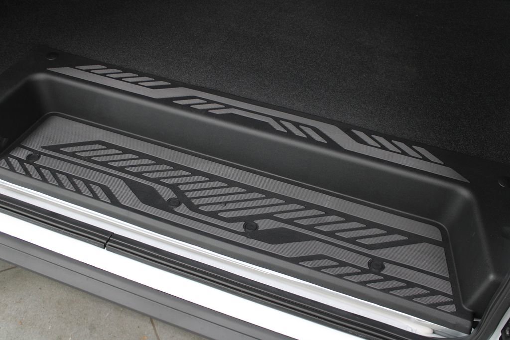 New 2026 Ford Transit 250 148 Medium Roof w/ Load Area Protection Package RWD image 29